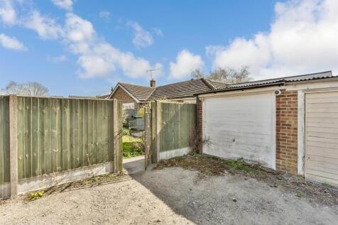 Driveway/Parking