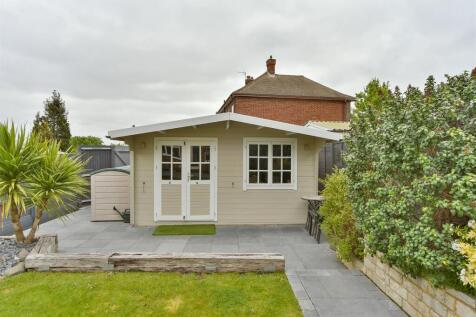 Workshop/Outbuildings