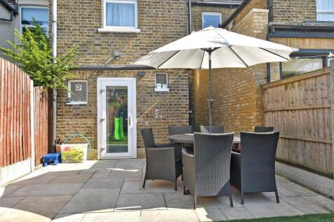Patio / Decking