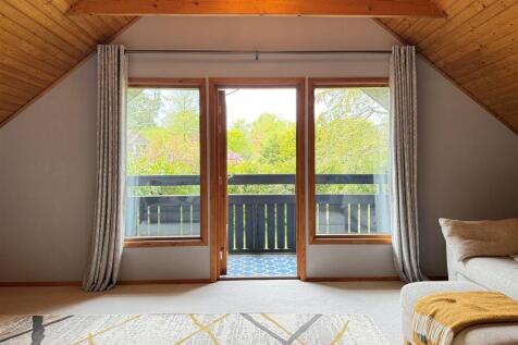 Lounge Balcony New