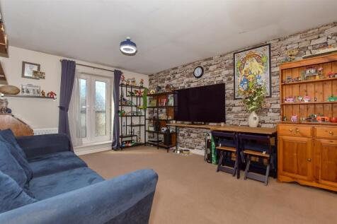 Kitchen/Lounge