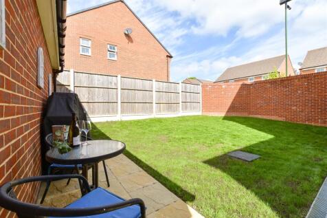 External Lifestyle Photograph