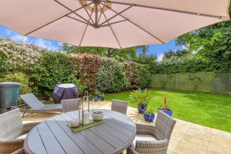 Patio / Decking