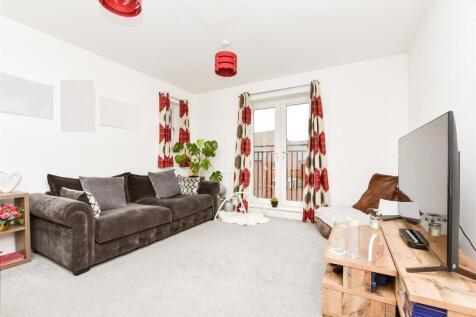Lounge/Dining Room.