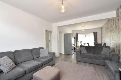 Lounge A