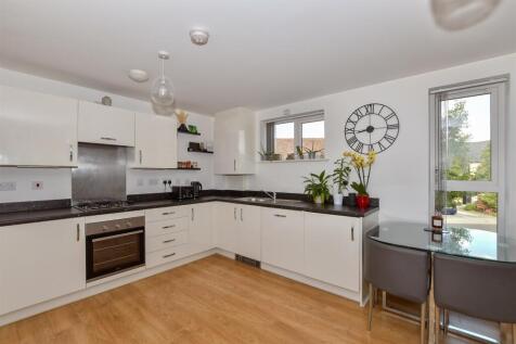 Lounge/Kitchen