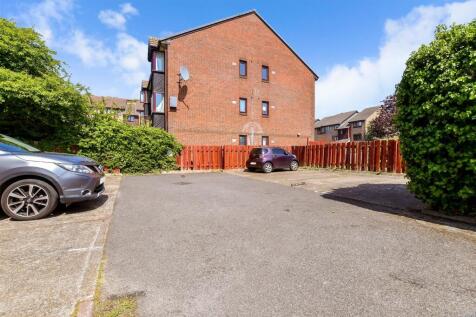 Driveway/Parking