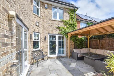 Patio / Decking