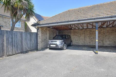 Driveway/Parking