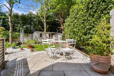 Patio / Decking