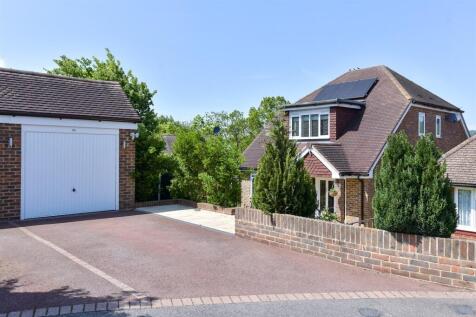 Driveway/Parking