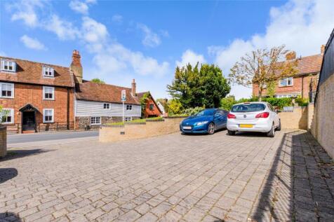 Driveway/Parking