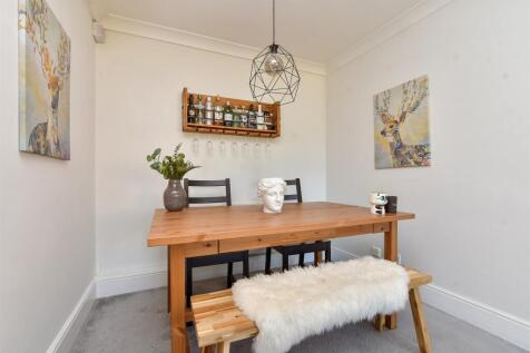 Lounge/Diner