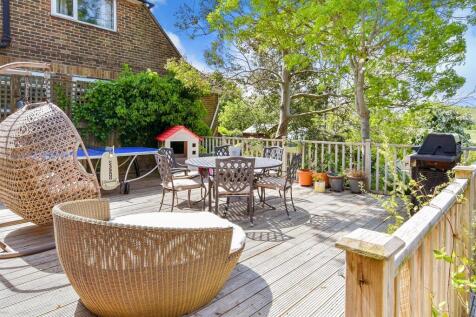 Patio / Decking