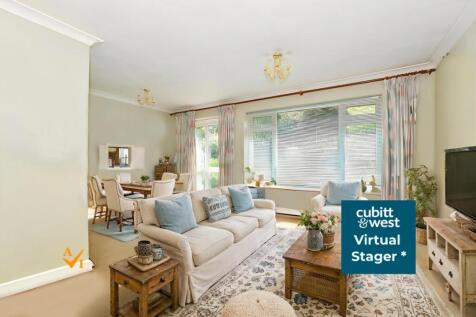 Lounge/ Dining Room (Farmhouse Style)