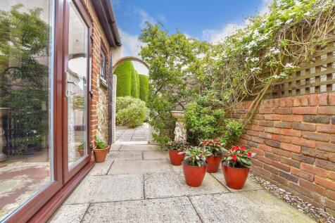 Patio / Decking