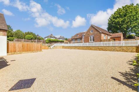 Driveway/Parking