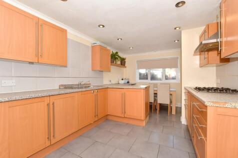Kitchen/ Breakfast Room