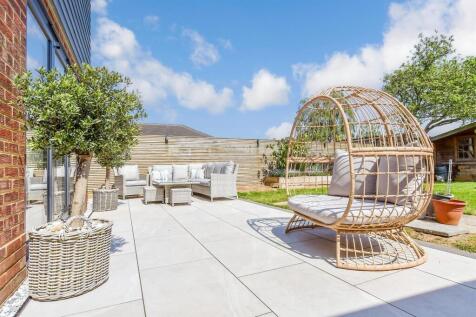 Patio / Decking