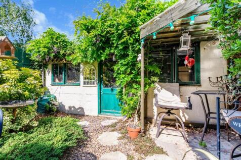 Workshop/Outbuildings