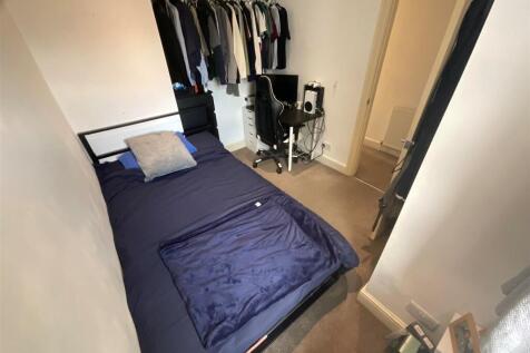Bed 2 (3)
