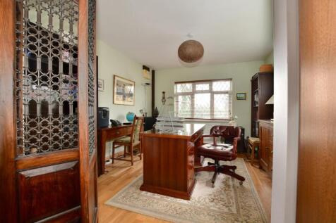 Study/Bedroom 5