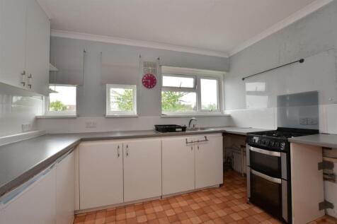 Kitchen/ Breakfast Room