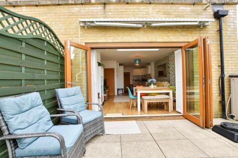 Patio / Decking