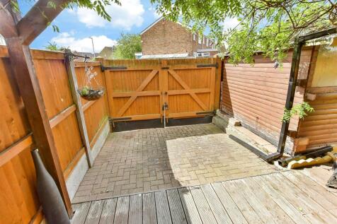 Driveway/Parking