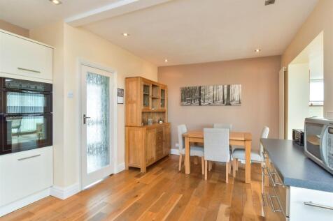 Kitchen/ Diner