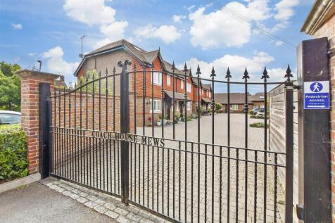 Driveway/Parking