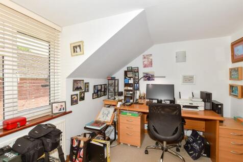 Bedroom 4/ Study