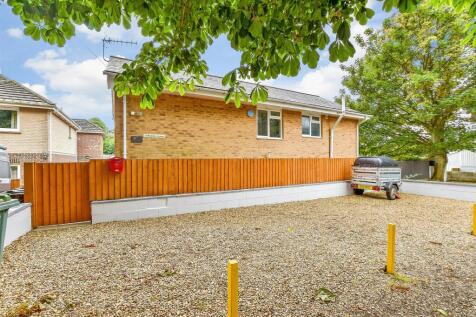 Driveway/Parking