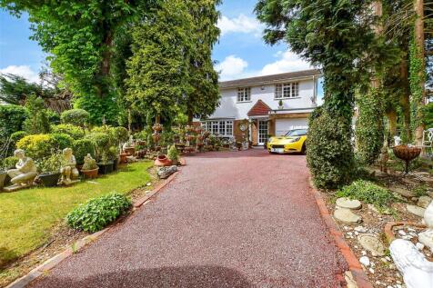Driveway / Parking *