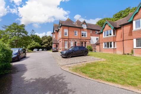 Driveway/Parking
