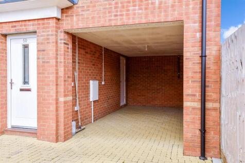 Driveway/Parking