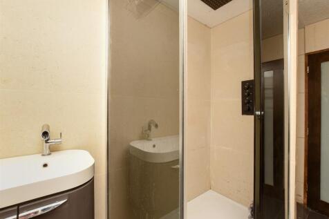 Shower/Utility Room