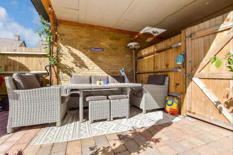 Patio / Decking