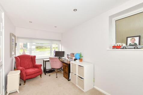 Playroom/ Study