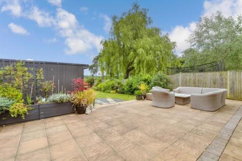 Patio / Decking