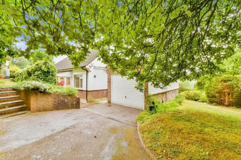 Driveway/Parking