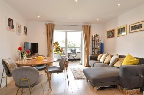 Lounge/Kitchen/Dining Room