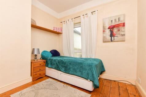 Dining Room (Used As Bedroom)