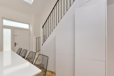 Internal Feature