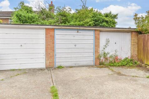 Driveway/Parking