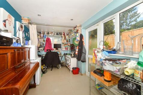 Dining Area/ Home Office