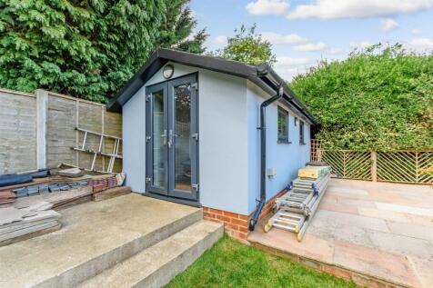 Workshop/Outbuildings
