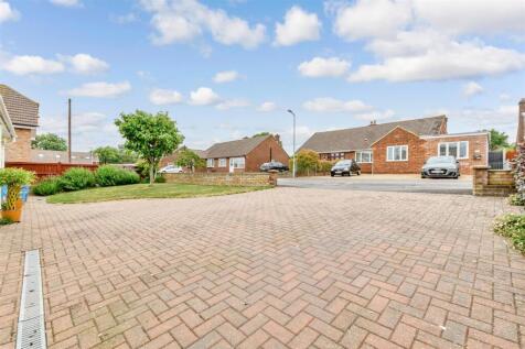 Driveway/Parking