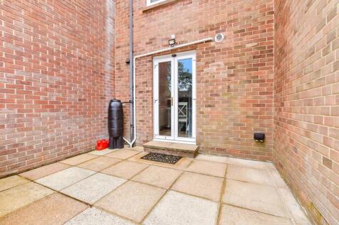 Patio / Decking