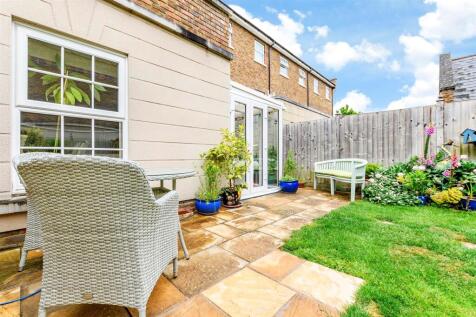 Patio / Decking